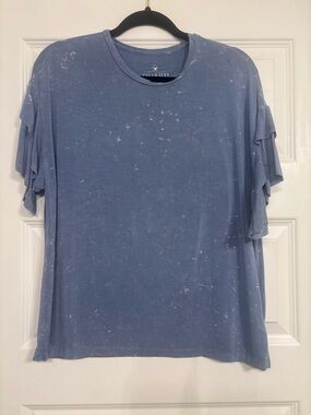 American Eagle Ruffle Sleeve Tee - Soft and Sexy Speckled Blue